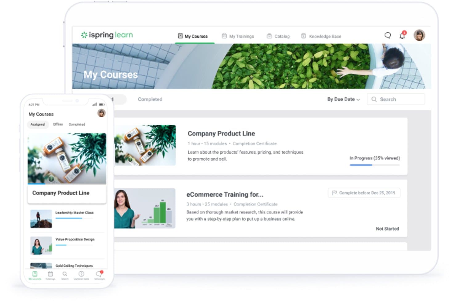 iSpring LMS:n verkko- ja mobiilisovellus, jossa näkyy Omat kurssit -hallintapaneeli ja kurssien edistyminen.