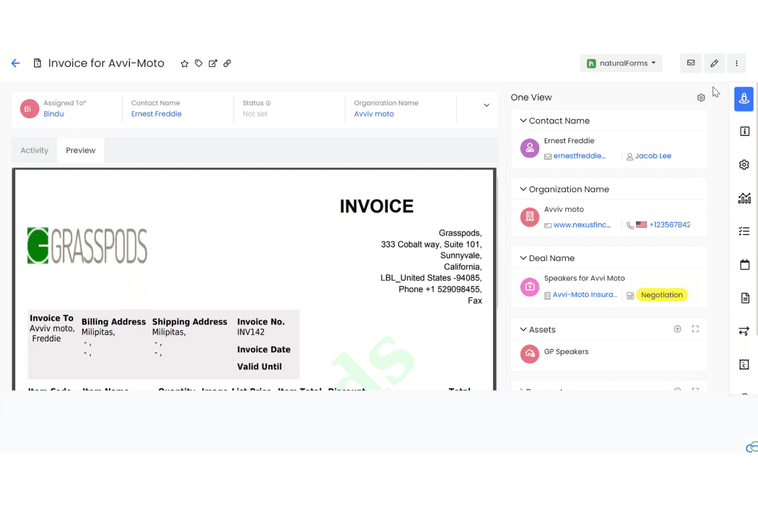 Vtiger CRM:n laskun esikatselu, jonka sivupalkissa näkyvät yhteys- ja kauppatiedot.