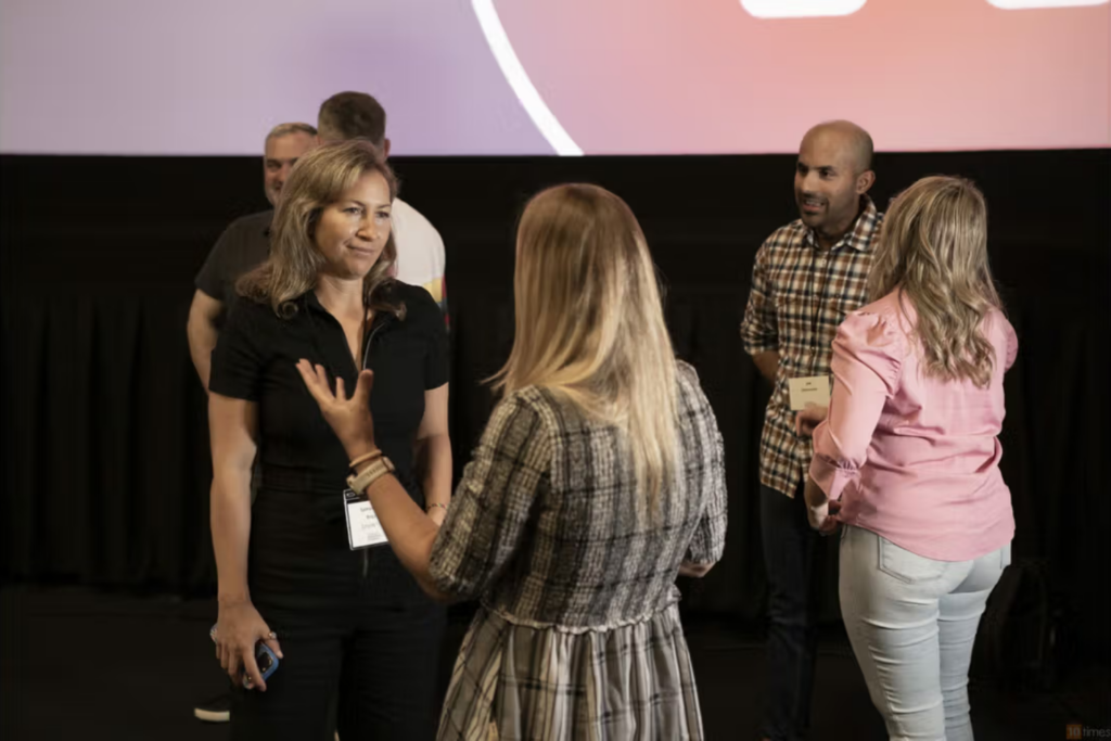 Delegates networking at the 2025 Sales Success Summit