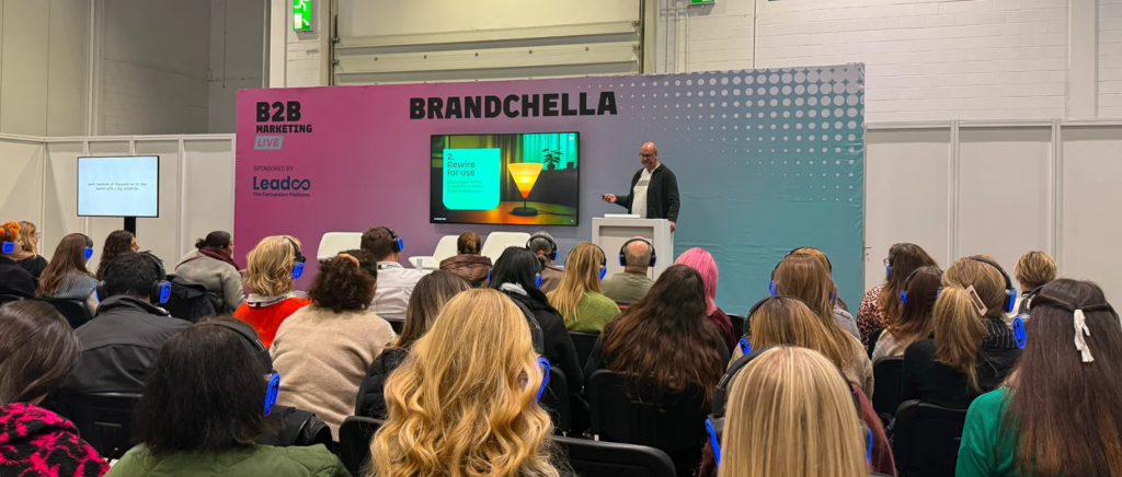 Lee Wardell, Chief Creative Officer and B2B Marketing Leader at Unbound AI, presenting at the B2B Marketing Live 2025